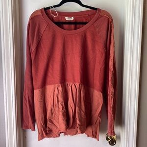 Casual Top, size Large.